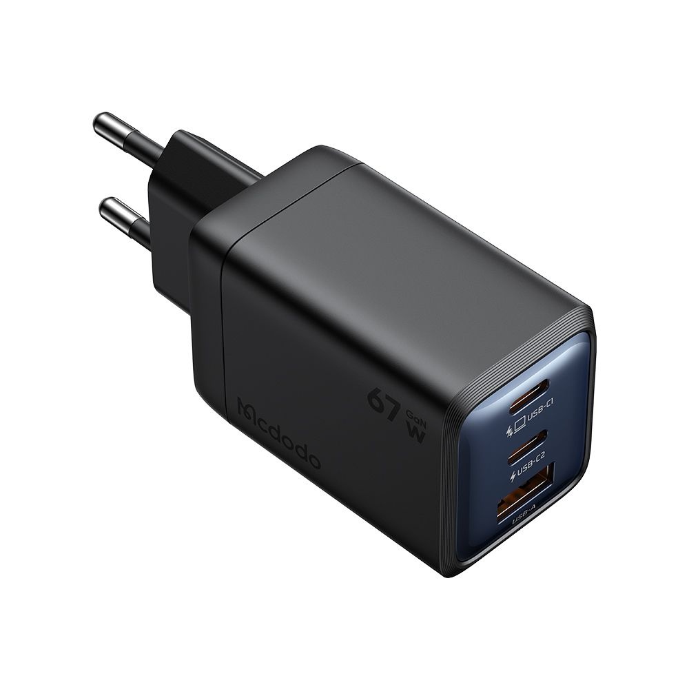 Зарядно устройство с щепсел, 2x USB-C, 1x USB-A, 67W, GaN - серия Mcdodo Gana Mini (CH-0970) - черно